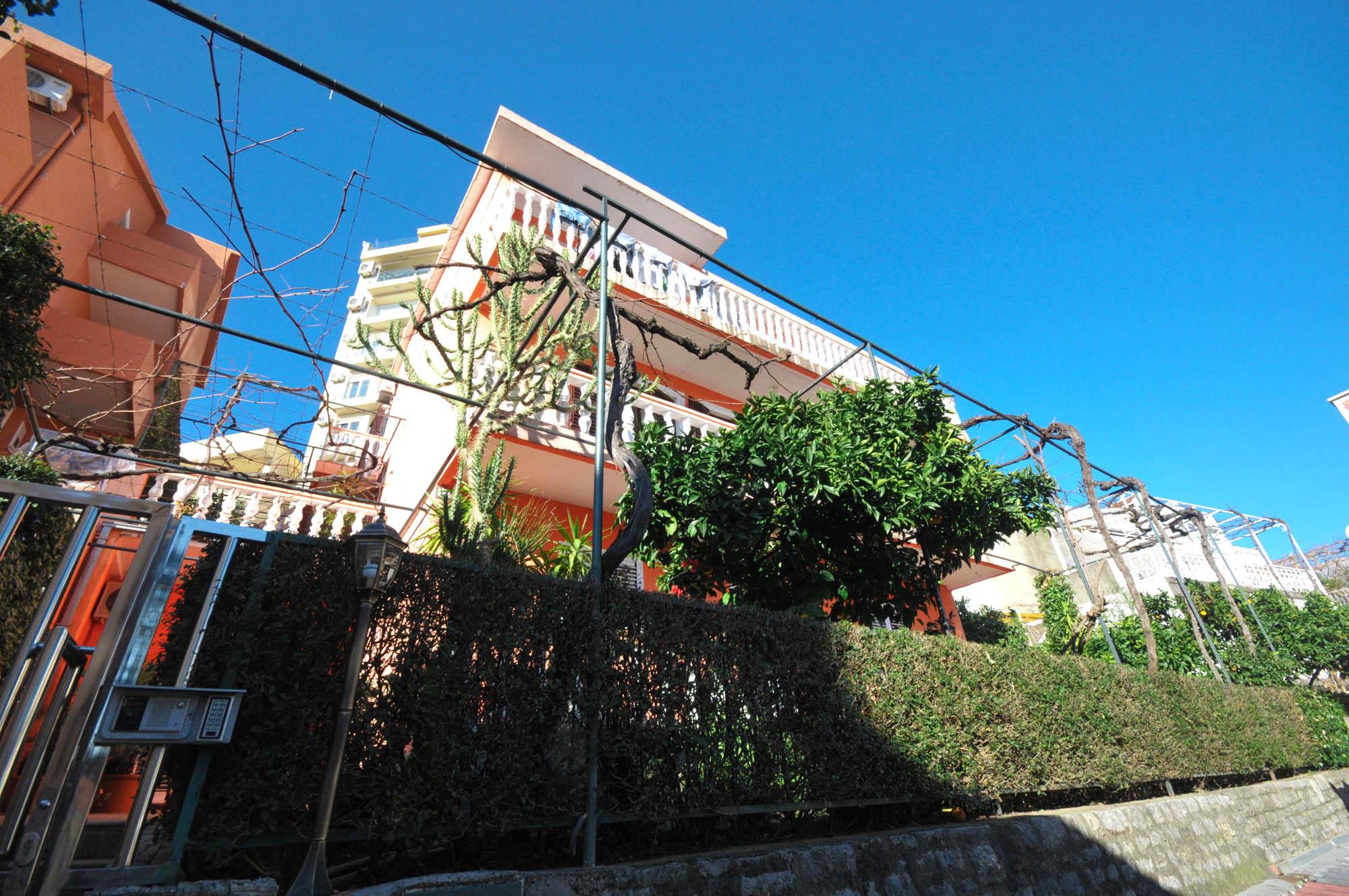 Apartments Orange Μπούντβα Εξωτερικό φωτογραφία